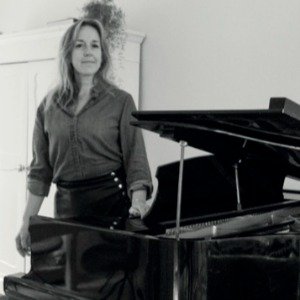 Melissa Roos